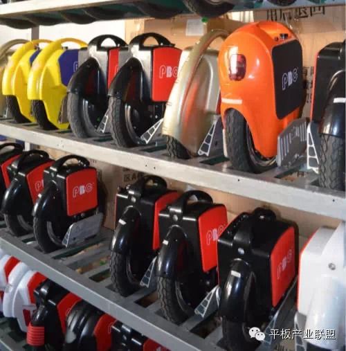 独轮平衡车 独轮车平衡车 火星车